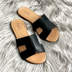 BRAND NEW Qupid Black Faux Leather Sandals
